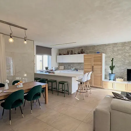 Duck Palace For 6 Appartement